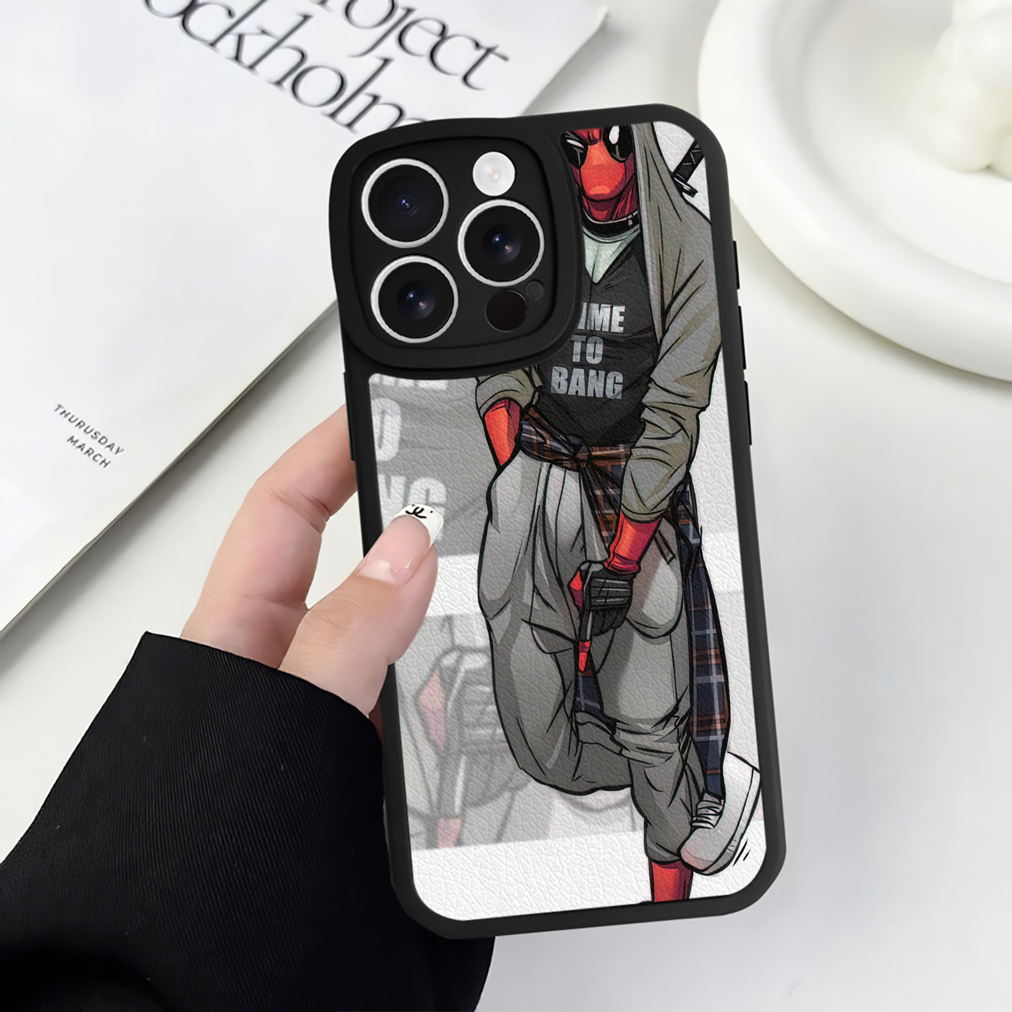 （画像用） Deadpool デッドプール 【iPhone 16シリーズ対応】シリコンスマホケース（レザー調） 材質：シリコン
